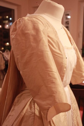Suknia inspirowana strjami Madame de Pompadour