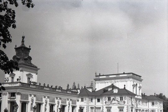 Pałac od strony ogrodu, fot. B. Seredyńska.jpg